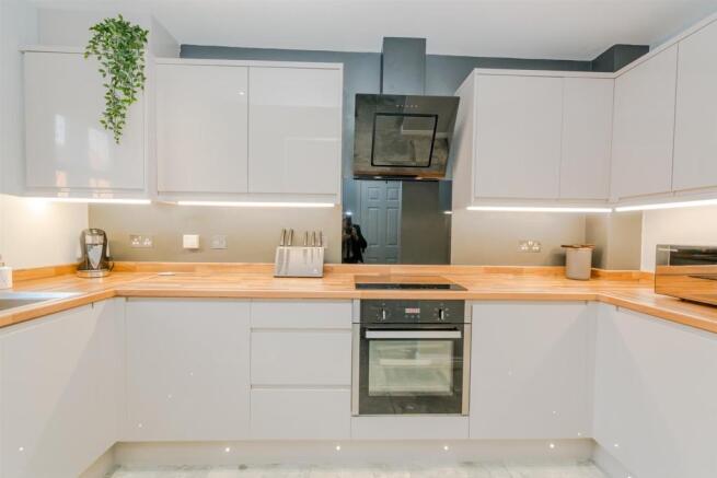 23, Strauss Drive, Cannock, Staffordshire, WS11 7U
