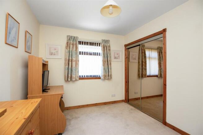 26 Greenacres Kingseat19.jpg