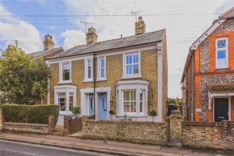 Lyndhurst Road, Chichester, West Sussex, PO19
