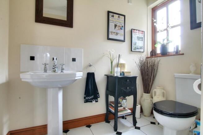 Photo 9