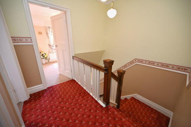 3 bed Semi-Detached for sale Image 10