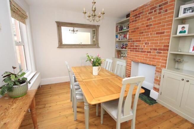 318 Devizes Road droom.JPG