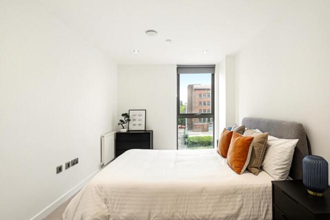 Flat 202, Thames ...