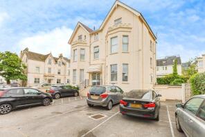 6, 3 Kerley Court, Kerley Road, Bournemouth BH2 5DW