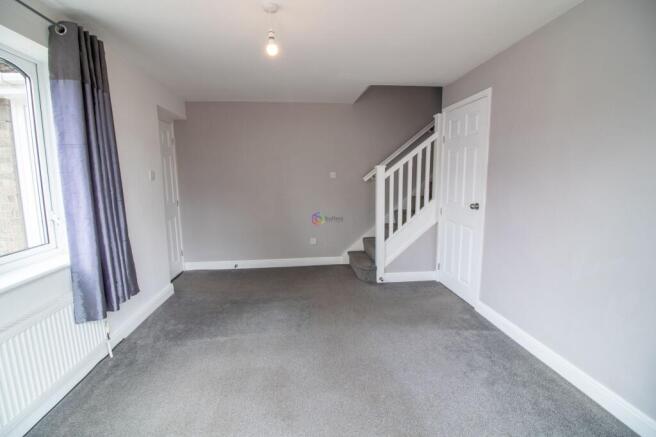 2 bed End of Terrace to rent Image 6