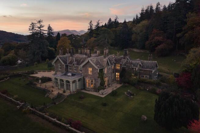 No.2 Wansfell Holme