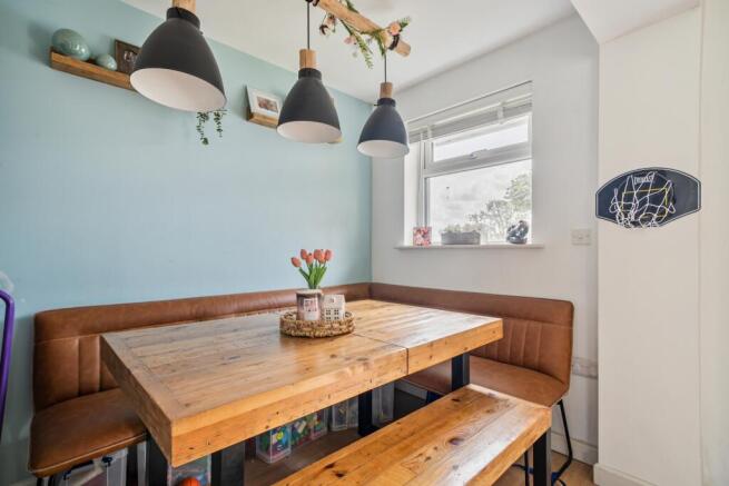 1331113-7-68921200ae221