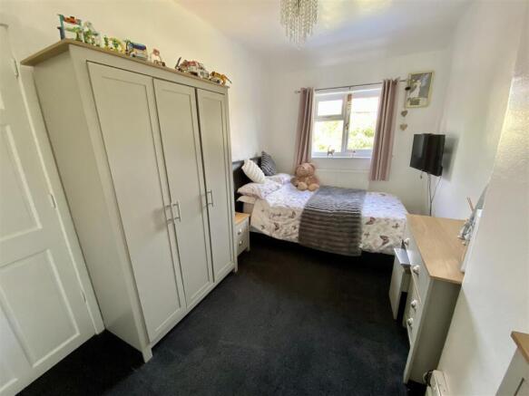 3 bed Semi-Detached for sale Image 5