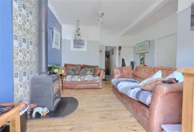 2 bed Bungalow for sale Image 5
