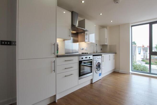 14, 190 Cathays Terrace LR-5.jpg