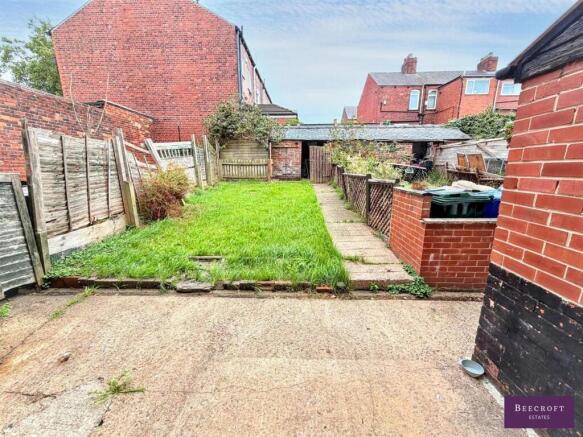 3 bed Terraced for sale Image 8