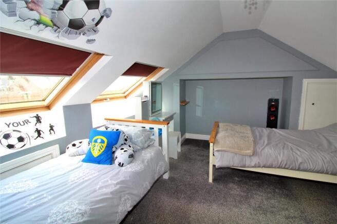 4 bed Semi-Detached for sale Image 8