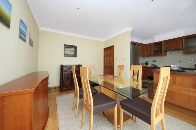 GV- 9 Brentmead Gds-Nw (8).jpg