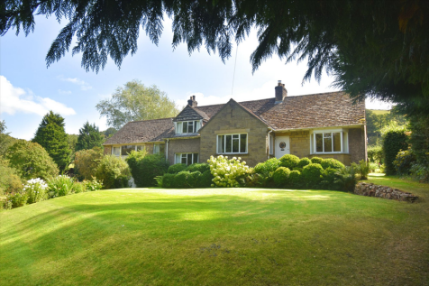 Combs Road, Chapel-En-Le-Frith, SK23