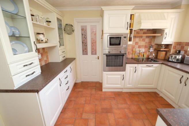 Kitchen1