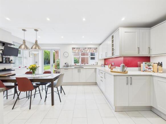 Dining Kitchen
