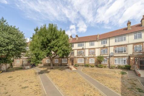 Woodley Close, London