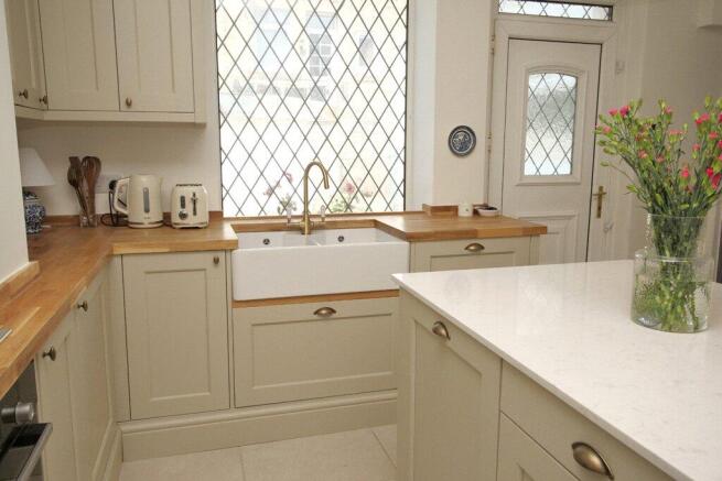 3 bed Terraced for sale Image 8