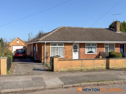 Village Way, Farndon, NG24