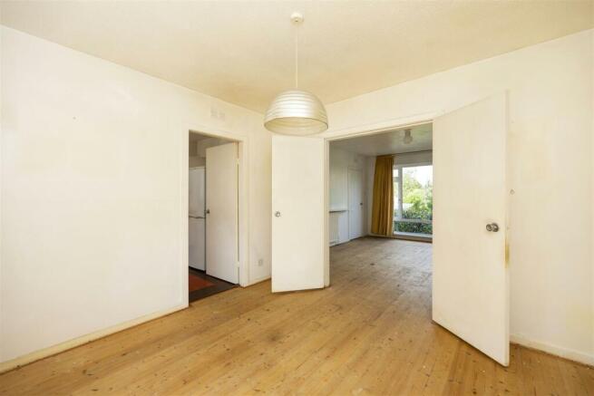 50_LAXTON_DRIVE_LENZIE_010.JPG