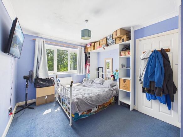 1 bed House for sale Image 8
