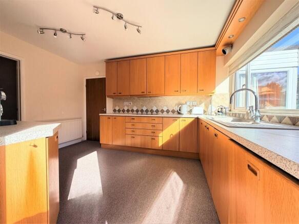 KITCHEN3