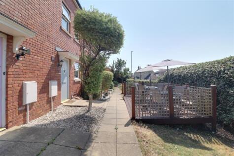 Blackwell Close, Stonehouse