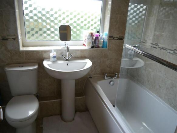 Photo 12