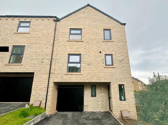 image00005edit 8 Kinder.jpg