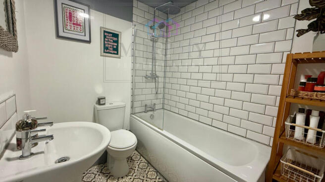 IMG-20251013-WA0035