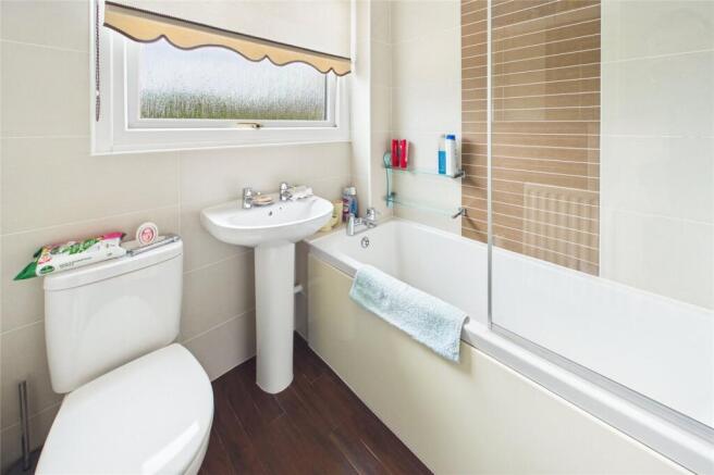 3 bed Semi-Detached for sale Image 8
