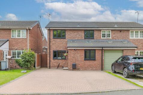 St. Lawrence Court, Nantwich, CW5