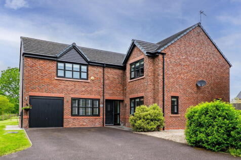 Highclove Lane, Worsley
