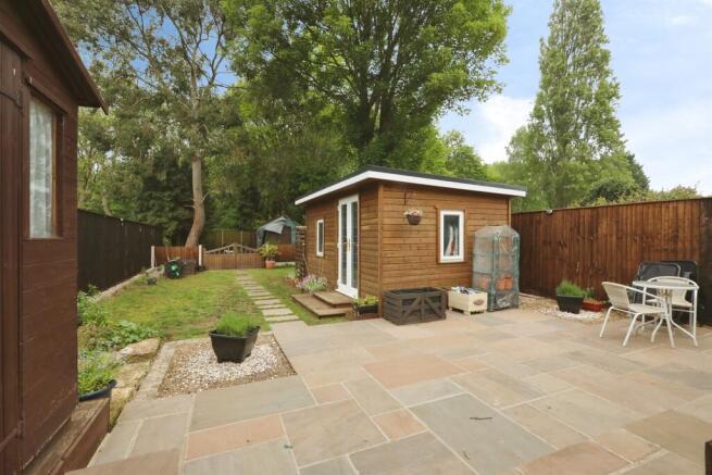 2 bed Semi-Detached for sale Image 4