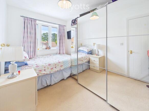 3 bed Semi-Detached for sale Image 11