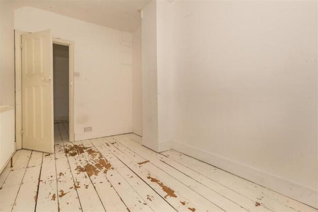 18 bower Vale (17).jpg