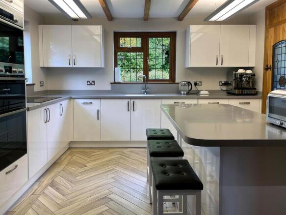 Kitchen-1.jpg