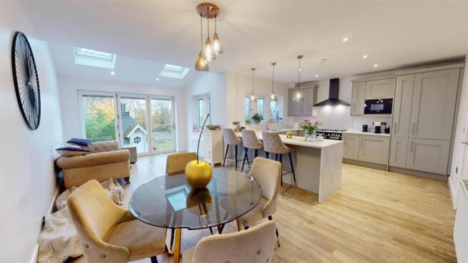 Dining Kitchen