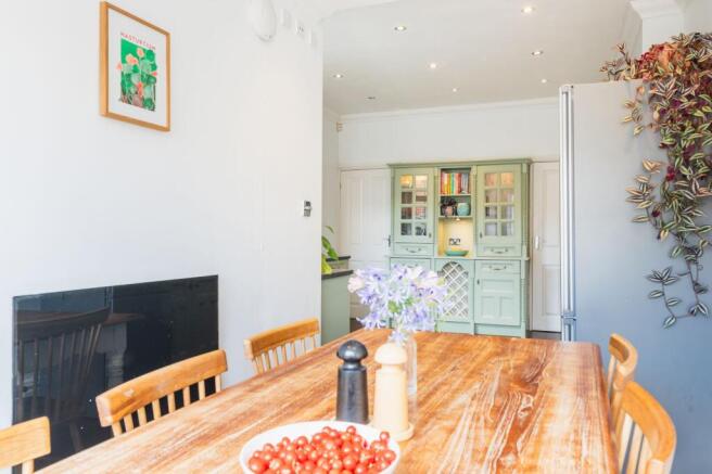 3 bed Terraced for sale Image 9