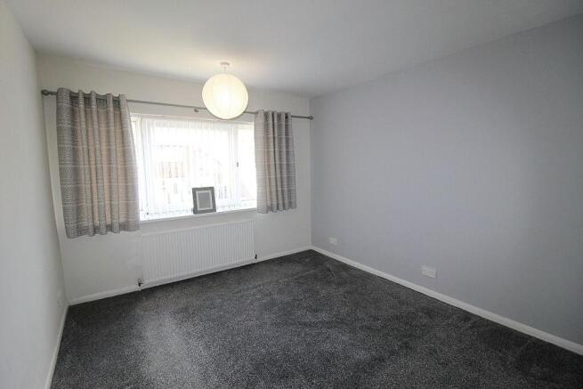 3 bed Semi-Detached for sale Image 11