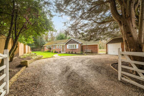 10, Brenchley Close, Chislehurst BR7 5NQ