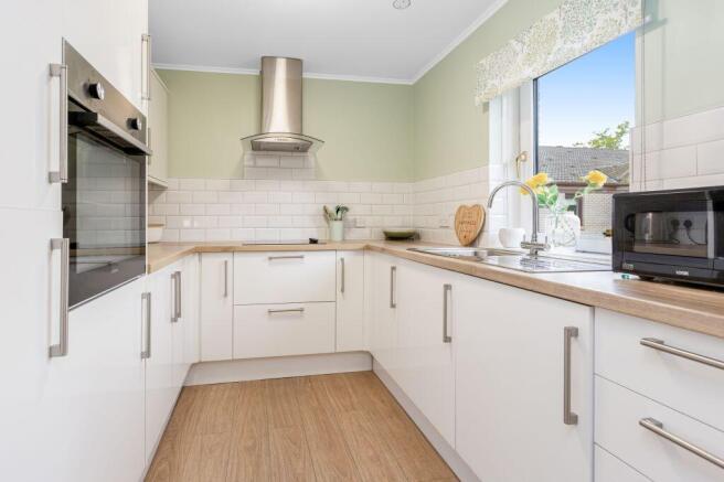 77/58 Barnton Park View, Barnton, Edinburgh, EH4 6EL photo 4