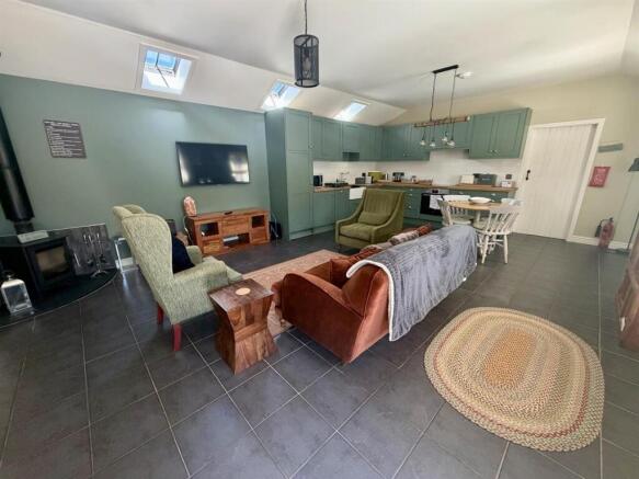 Open Plan Lounge/Kitchen Diner