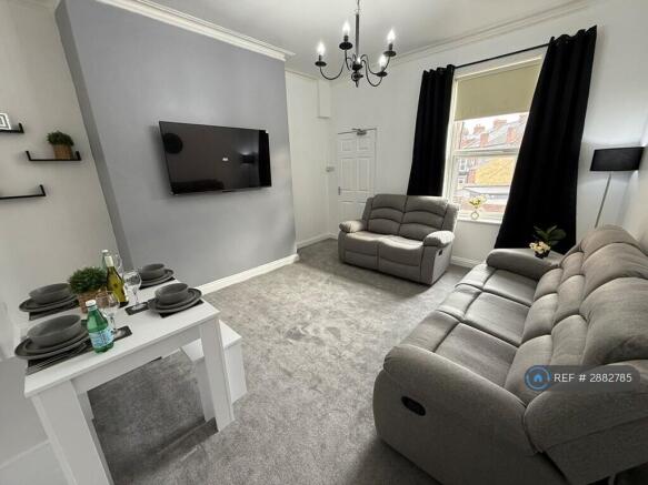 Living/Dining Area