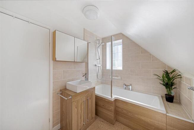 HOUSE BATHROOM