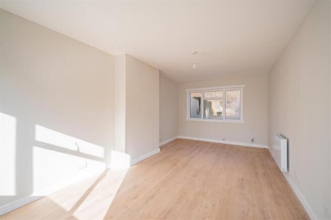 15 Gourdie Street Dundee-1.JPG