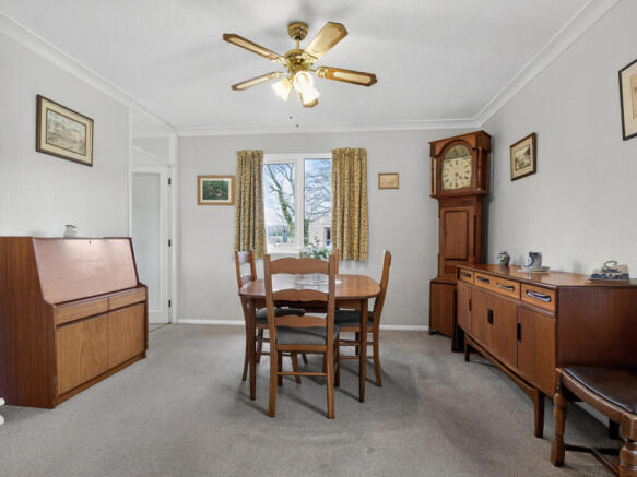 3 bed Bungalow for sale Image 7