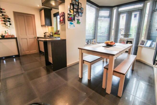 Kitchen/Breakfast