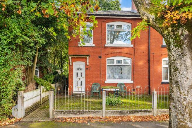 3-bed semi-detached on Lichfield Drive, Bury, BL8, £185,000