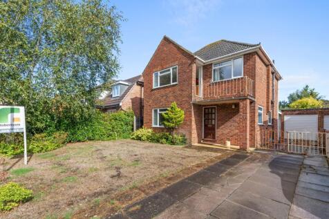 Cherrywood Gardens, Flackwell Heath, HP10
